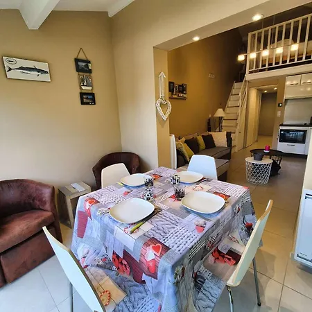 شقة Duplex, 6 Couchages, Parking, Piscine, Tennis *